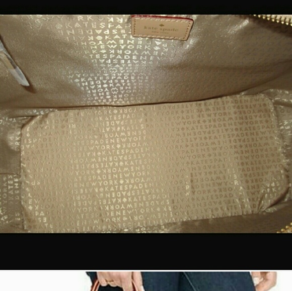 Kate Spade stripped purse - Picture 2 of 3